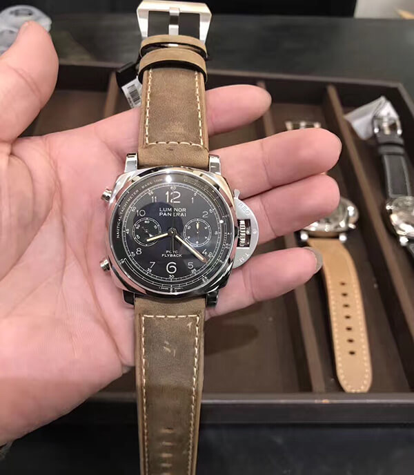 Panerai パネライコピー ルミノール１９５０ ＰＣＹＣ ３デイズ クロノフライバック 